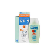 ضد آفتاب فیوژن واتر بلو بلاکر SPF50 ایزدین